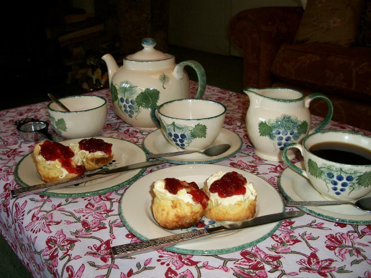 Middletown Farmhouse B&B Okehampton Exteriör bild