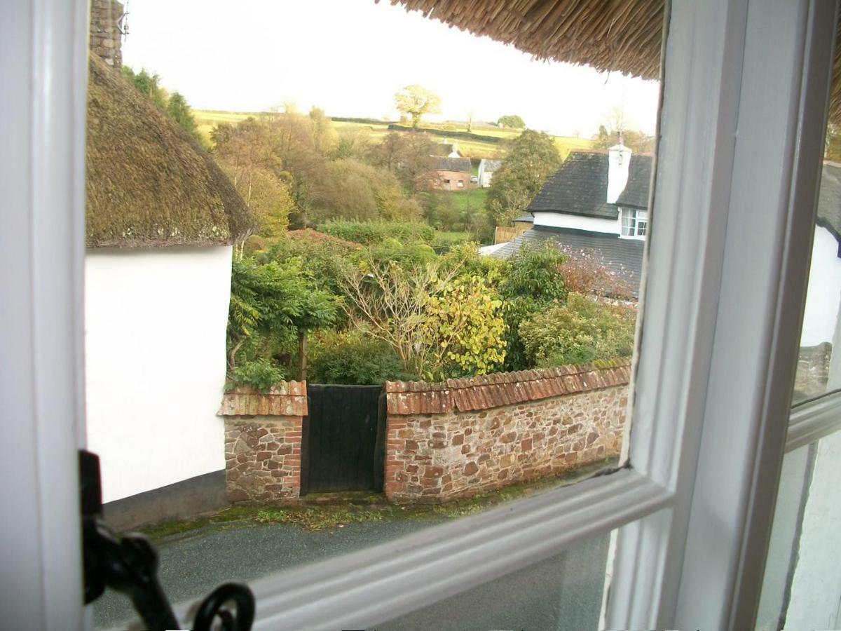 Middletown Farmhouse B&B Okehampton Exteriör bild